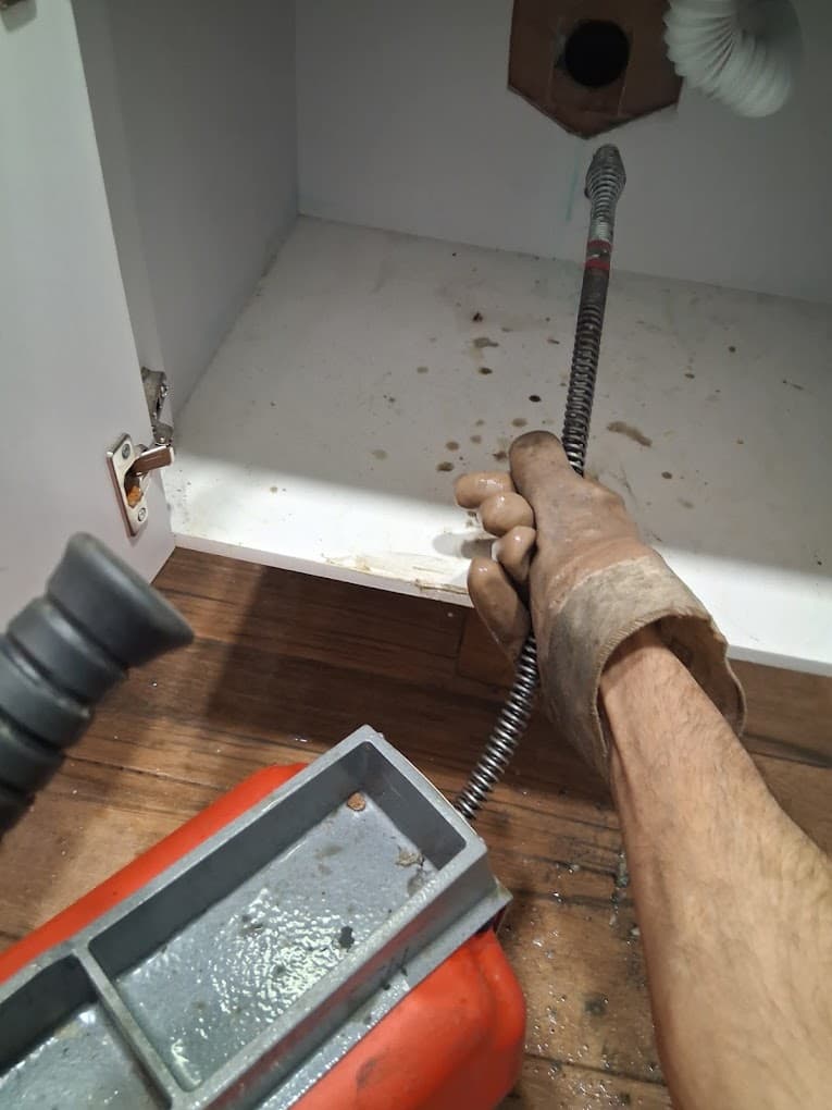 отпушване на канали Ахелой